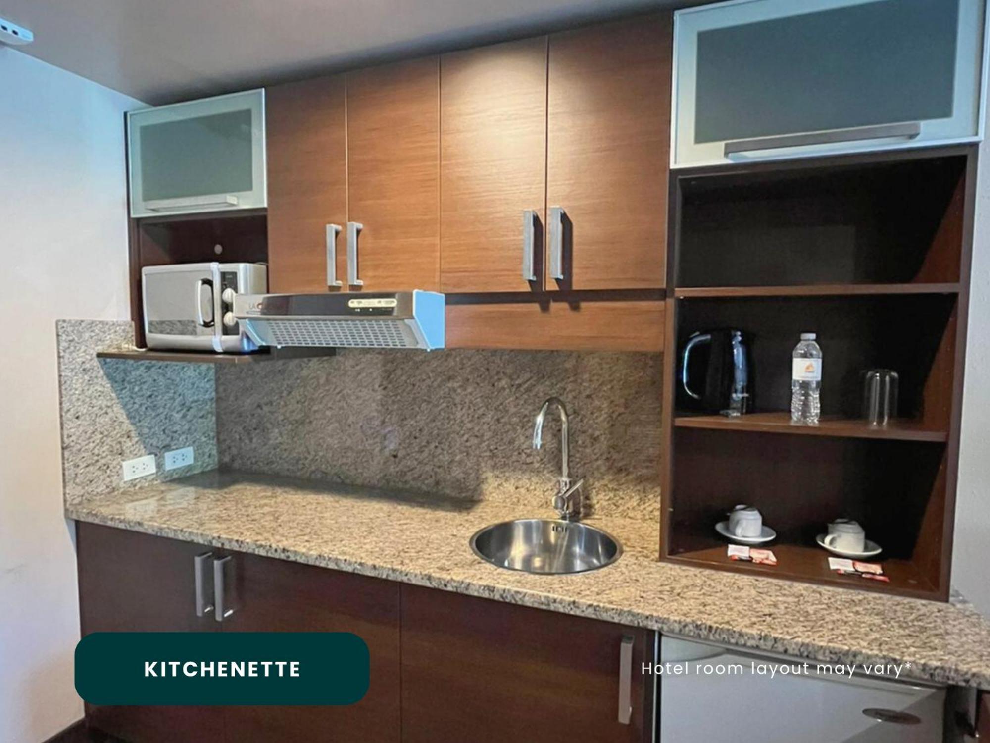 Coralpoint Gardens Suites & Residences Lapu-Lapu City Dış mekan fotoğraf